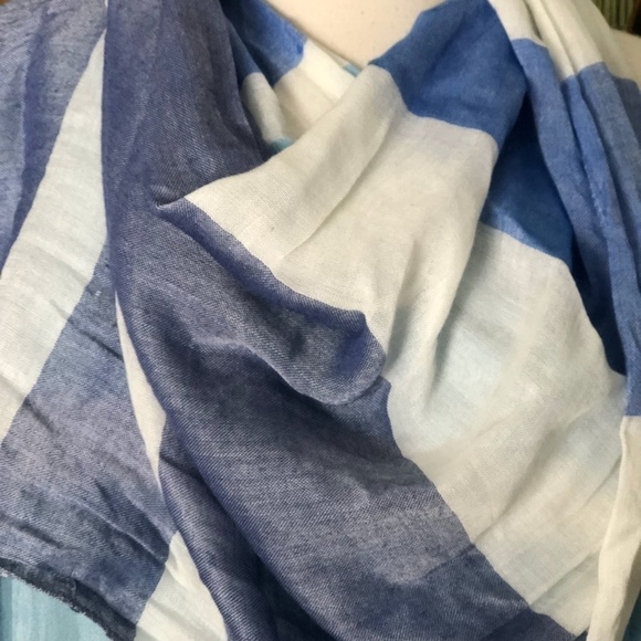 CHICO'S Striped Striped Scarf Crinkled Lightweight Beachy - Picture 8 of 8